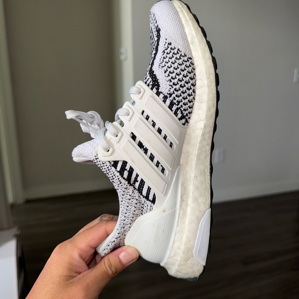 Adidas Ultraboost Sneakers